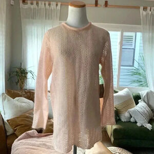 Ballin get Gold light pink sheer crew neck sweater